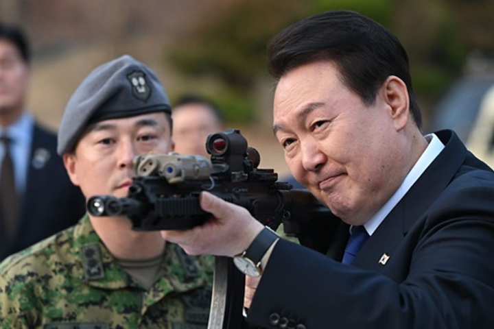 "총으로 이재명 쏘라" 김건희 발언에 경호처 직원들 '경악'
