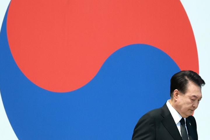 헌법재판소, 윤석열 대통령 '탄핵' 버튼 눌렀다!