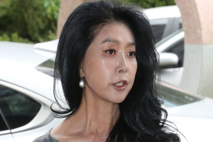 김부선, 이재명은 매력적, 홍준표는... "돈 줘도 안 만나" 맹비난