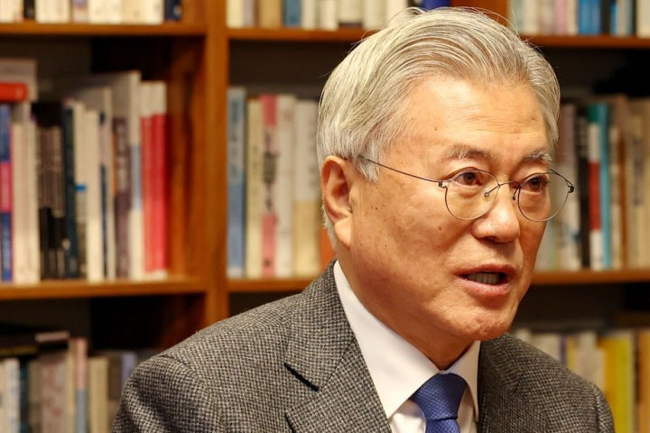 檢, 文 전 대통령 '사위 특혜' 의혹에 뇌물 칼날 빼들었다